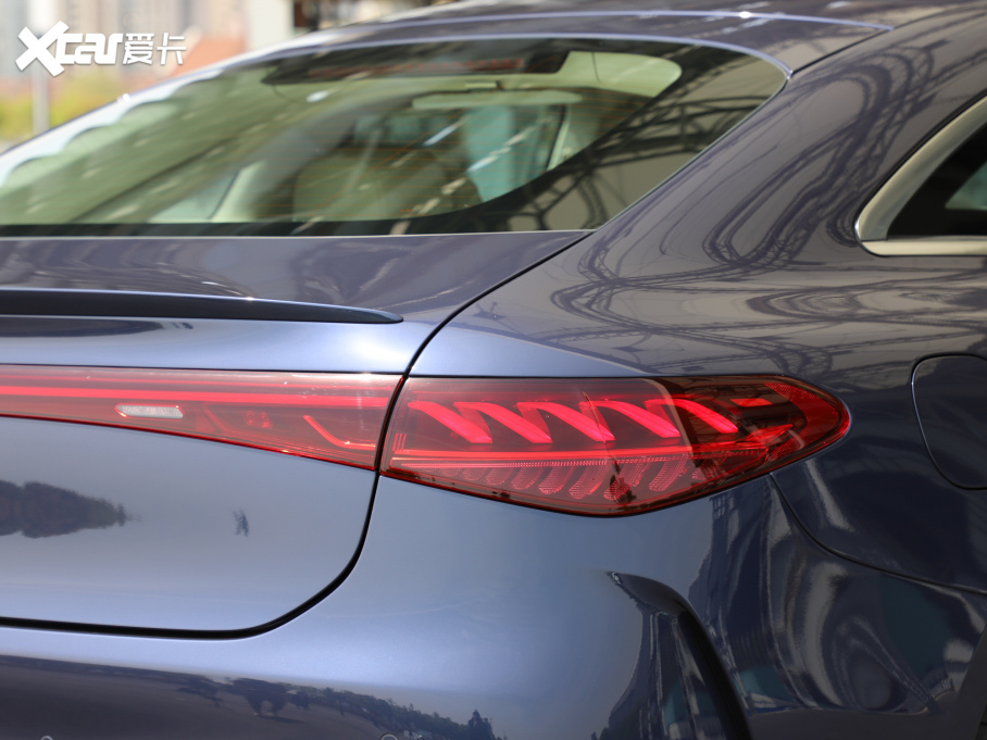 2022YEQS 580 4MATIC