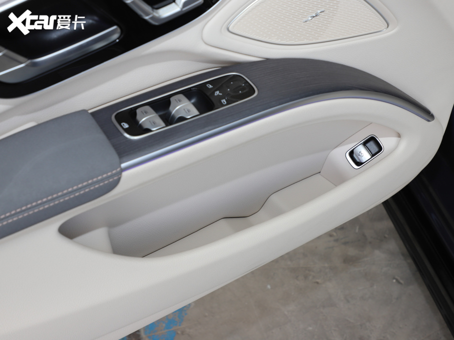 2022YEQS 580 4MATIC