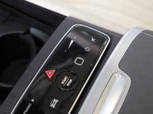 2022580 4MATIC {(dio)(ji)