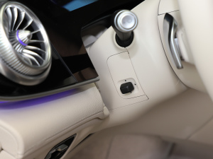 2022580 4MATIC п؅^(q)