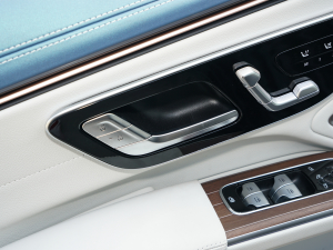 2022450+ ؄e п؅^(q)