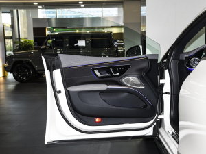 2022Ŀ 580 4MATIC {λ܇T