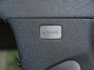 2022Ŀ 580 4MATIC п؅^