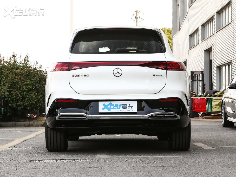 2023YEQS SUV 450 4MATIC A