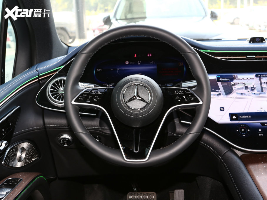 2023YEQS SUV 450 4MATIC A