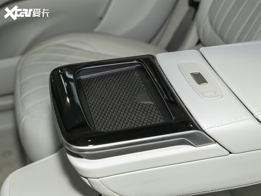 2023YEQS SUV 450 4MATIC h