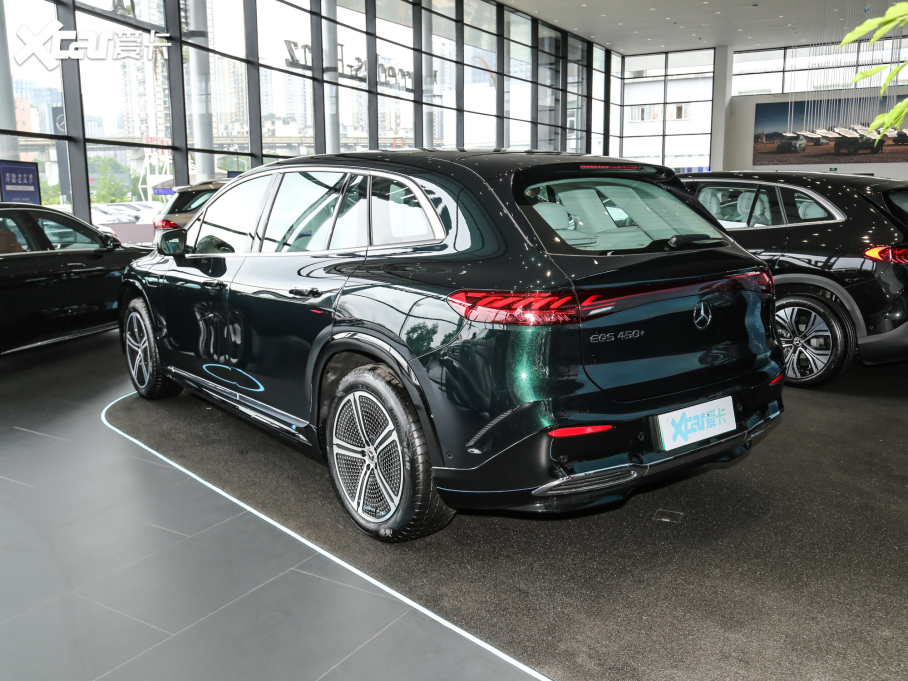 2023YEQS SUV 450+ 