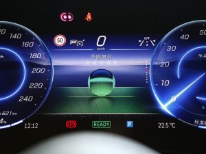 2023450 4MATIC A п؅^