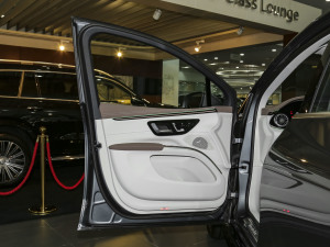 2023450 4MATIC h п؅^(q)