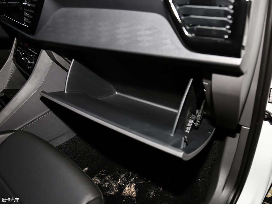 2019_(d)VS5 280TSI ԄӐ