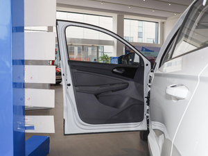 2020280TSI Ԅʮ {λ܇T