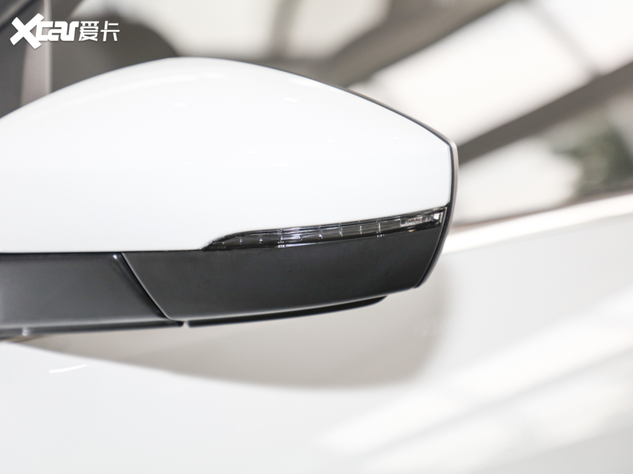 2021_(d)VA3 1.5L քӐ