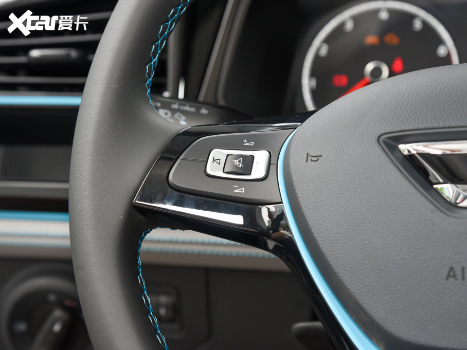 2022_(d)VS5 280TSI Ԅ(dng)߹␂