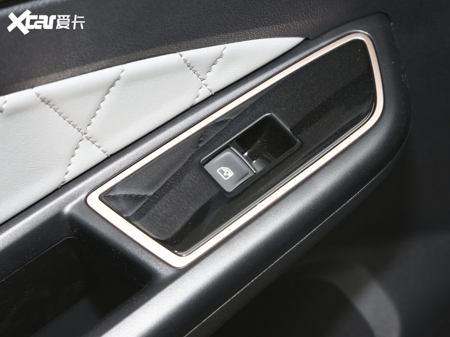 2022_VS7 280TSI ԄӸ߹sҫ