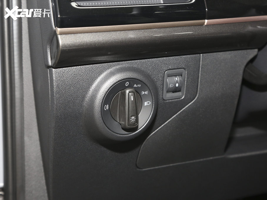 2022_VS7 280TSI ԄӸ߹sҫ