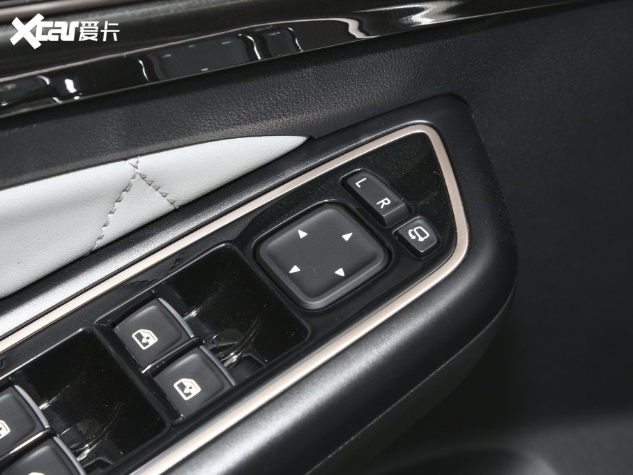 2022_VS7 280TSI ԄӸ߹sҫ