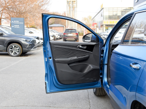 20221.4T ԄӘsҫPro {λ܇T