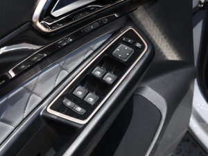 2022280TSI ԄӸ߹␂ {܇ƅ^(q)	