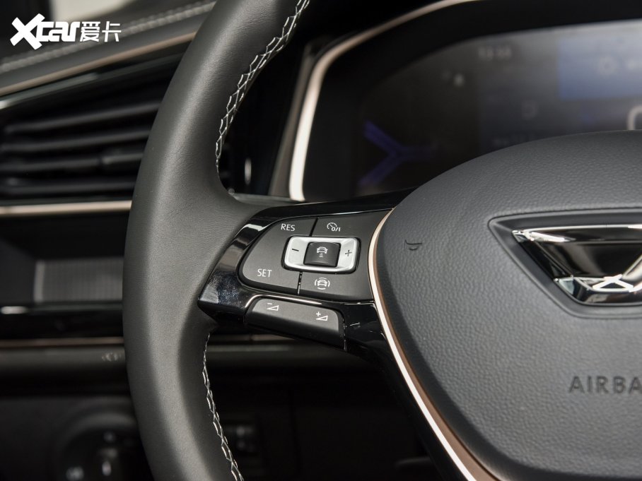 2023_(d)VS7 280TSI Ԅ(dng)߹sҫ