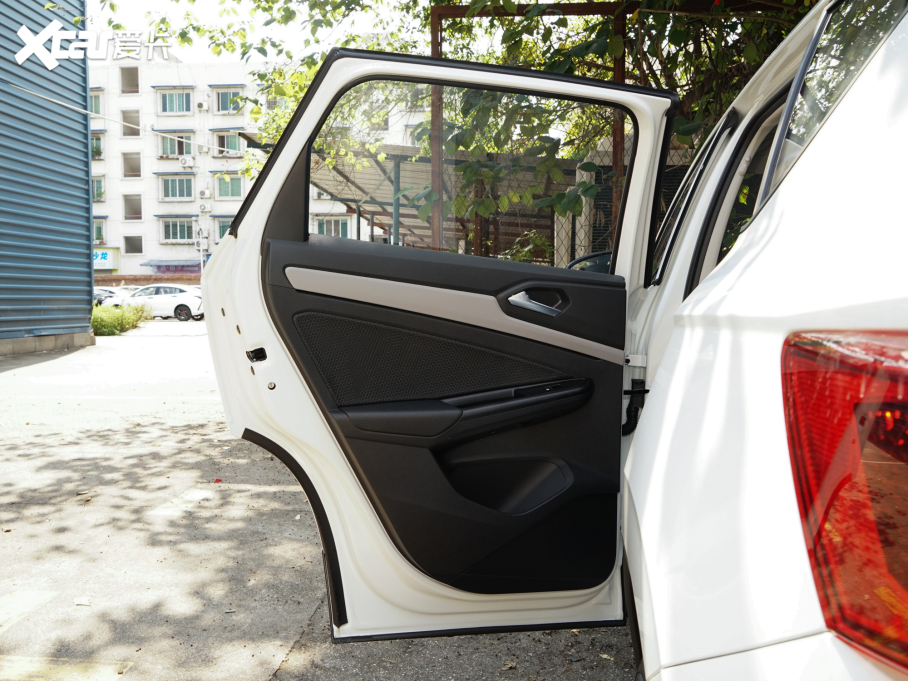 2023_(d)VS5 280TSI Ԅ(dng)߹␂