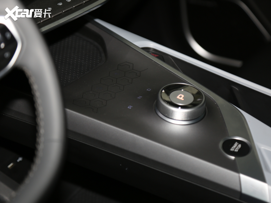 2020׺C 550KM xm(x) C++