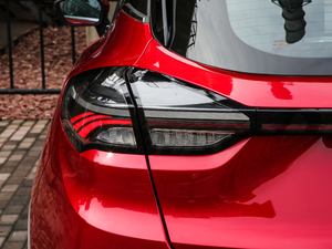 2020550KM xm C++ Pro ^