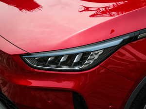 2020550KM xm C++ Pro ^