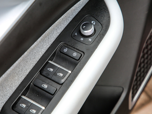 2020550KM xm C++ Pro g