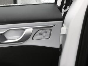 2020550KM xm(x) C++ Pro g