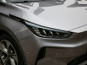 2020550KM xm C++ Pro ^