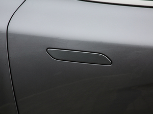 2020550KM xm C++ Pro ^