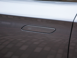 2020550KM xm C++ Pro ^