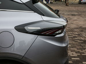 2020550KM xm C++ Pro ^