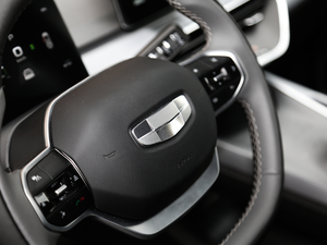 2020550KM xm C++ Pro п؅^