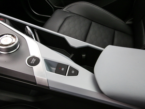 2020550KM xm(x) C++ Pro g