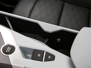 2020550KM xm(x) C++ Pro g