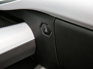 2020550KM xm C++ Pro g