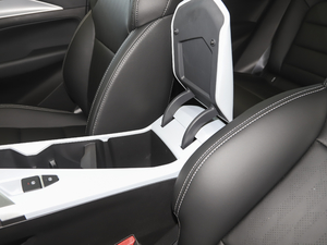 2020400KM (yu)xm(x) C+ Pro g