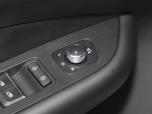 2021C550 緽 п؅^(q)