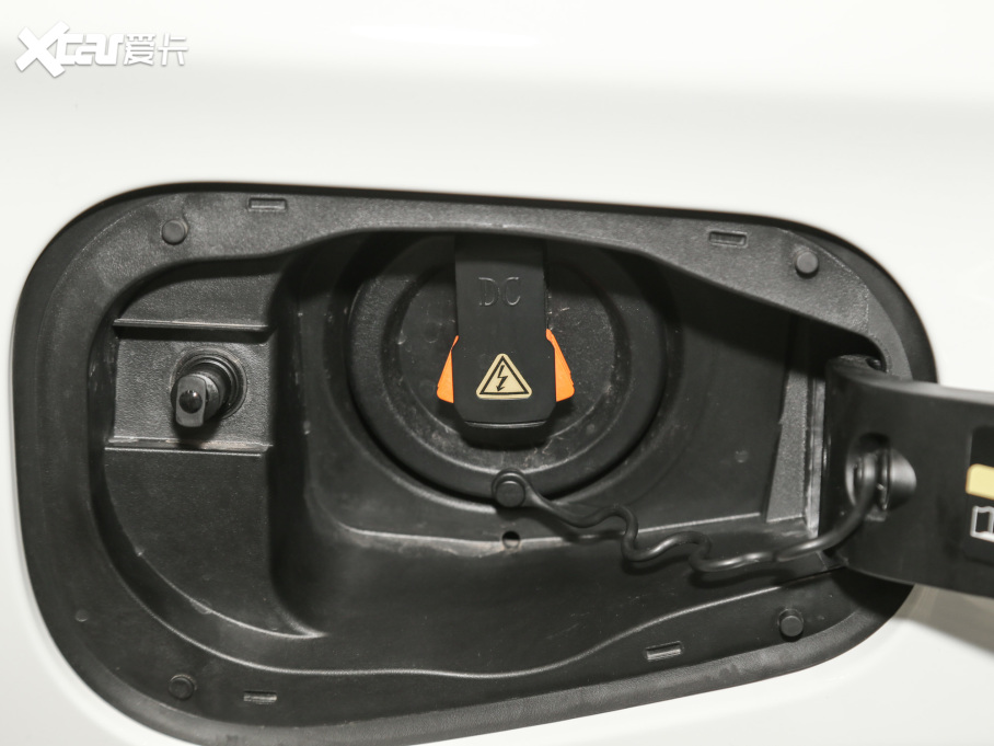 2022׺C {(ln)ݮC400