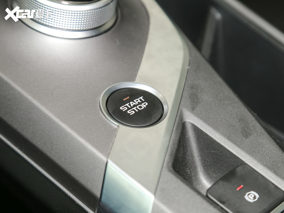 2022׺C {(ln)ݮC400