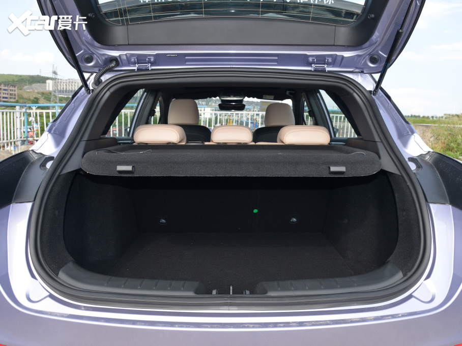 2022׺C 550KM Halo