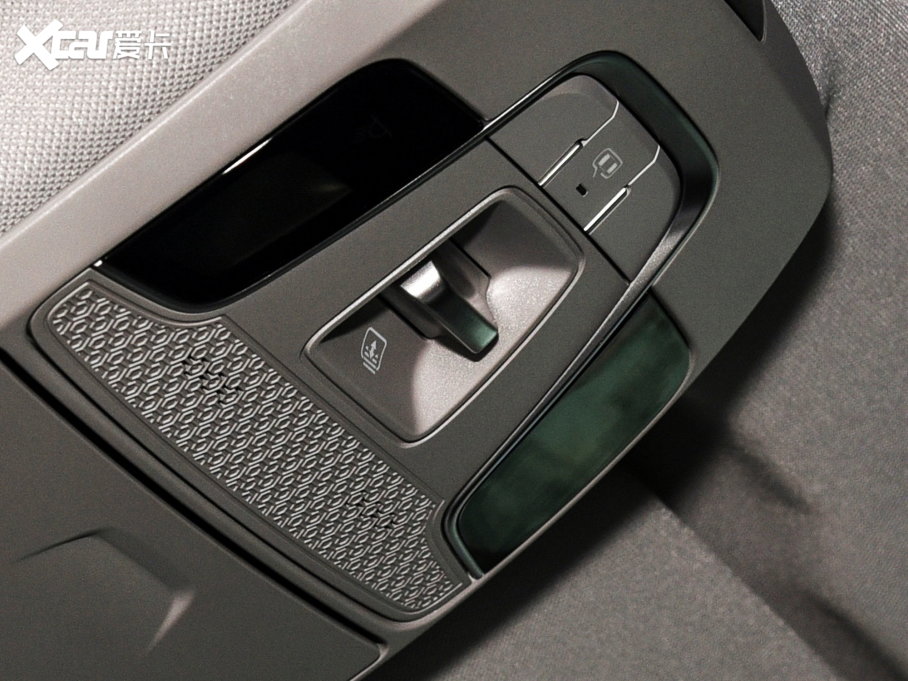 2022׺C 550KM Plus