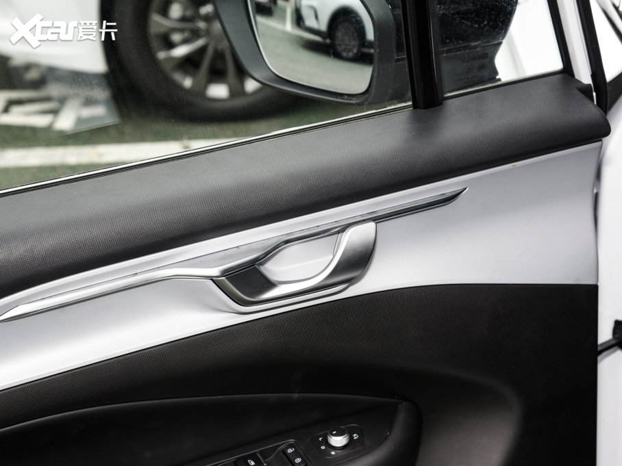 2022׺C 550KM Plus