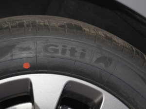 2022400KM {ݮPro ݆̥Ʒ