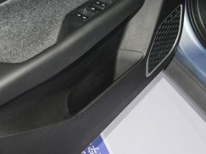 2022400KM {ݮPro ǰTg