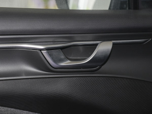 2022400KM {ݮPro п؅^