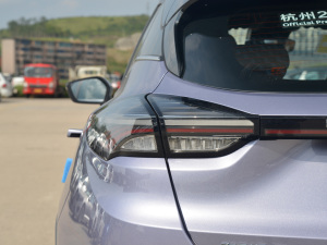 2022550KM Halo (x)(ji)^