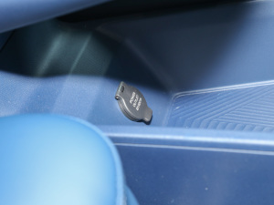 2022401KM ᭇ 4 п؅^