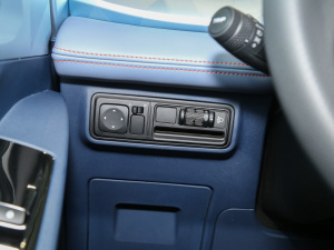 2022401KM ᭇ 4 п؅^